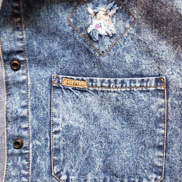 Vintage 80's acid washed floral patch jean jacket - Picture 1 of 3